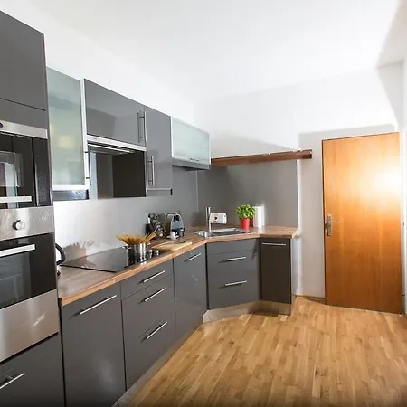 Perfect View - Quiet And Family Friendly *